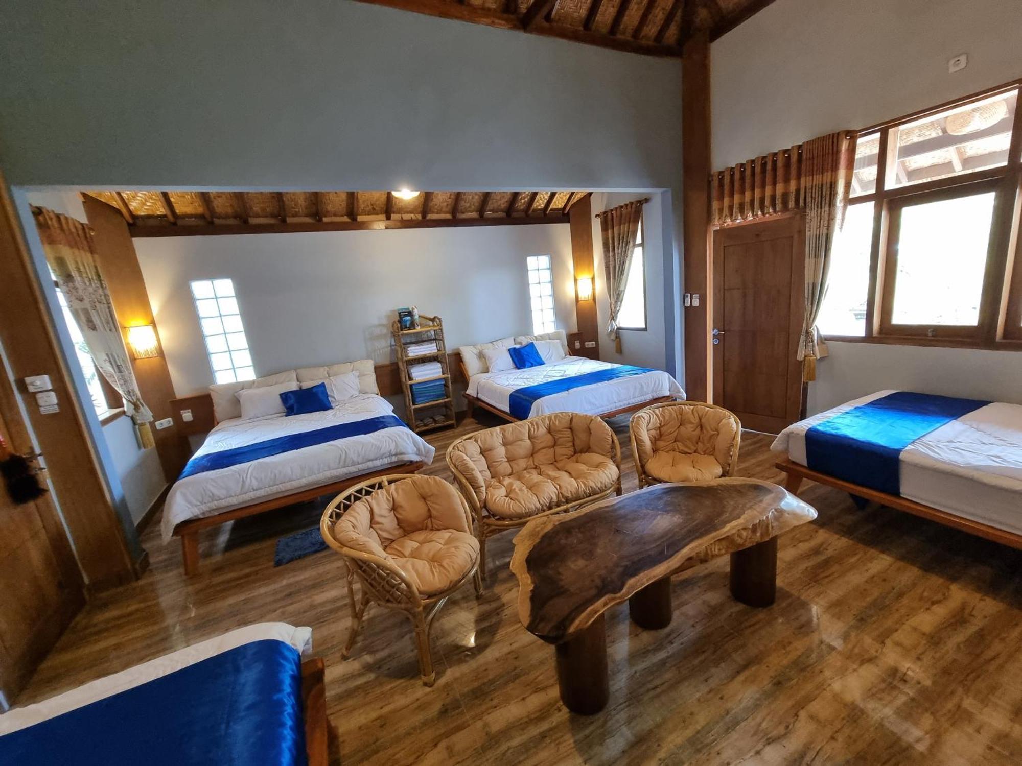 Istana Ombak Eco Resort Пачитан Екстериор снимка