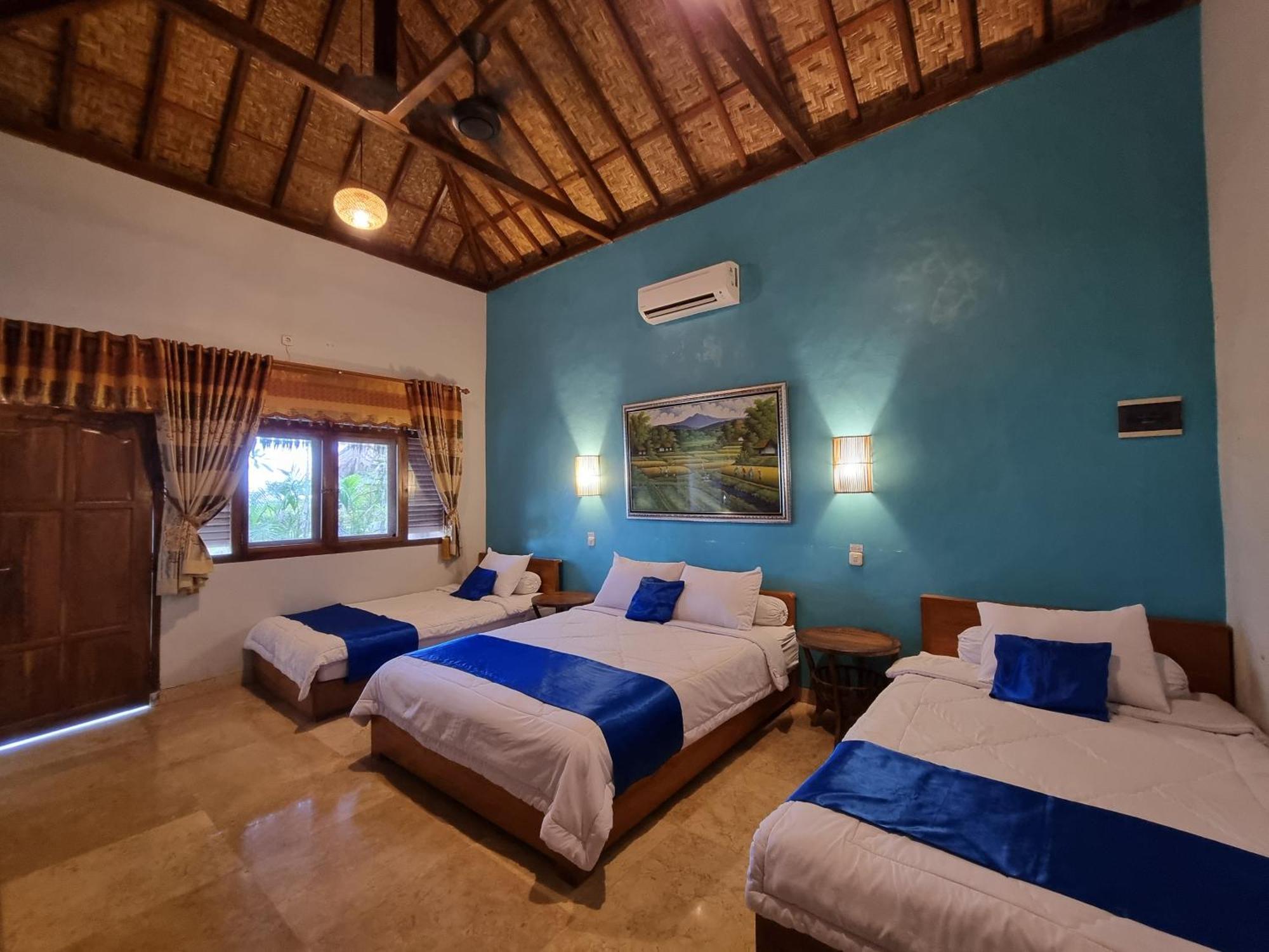 Istana Ombak Eco Resort Пачитан Екстериор снимка