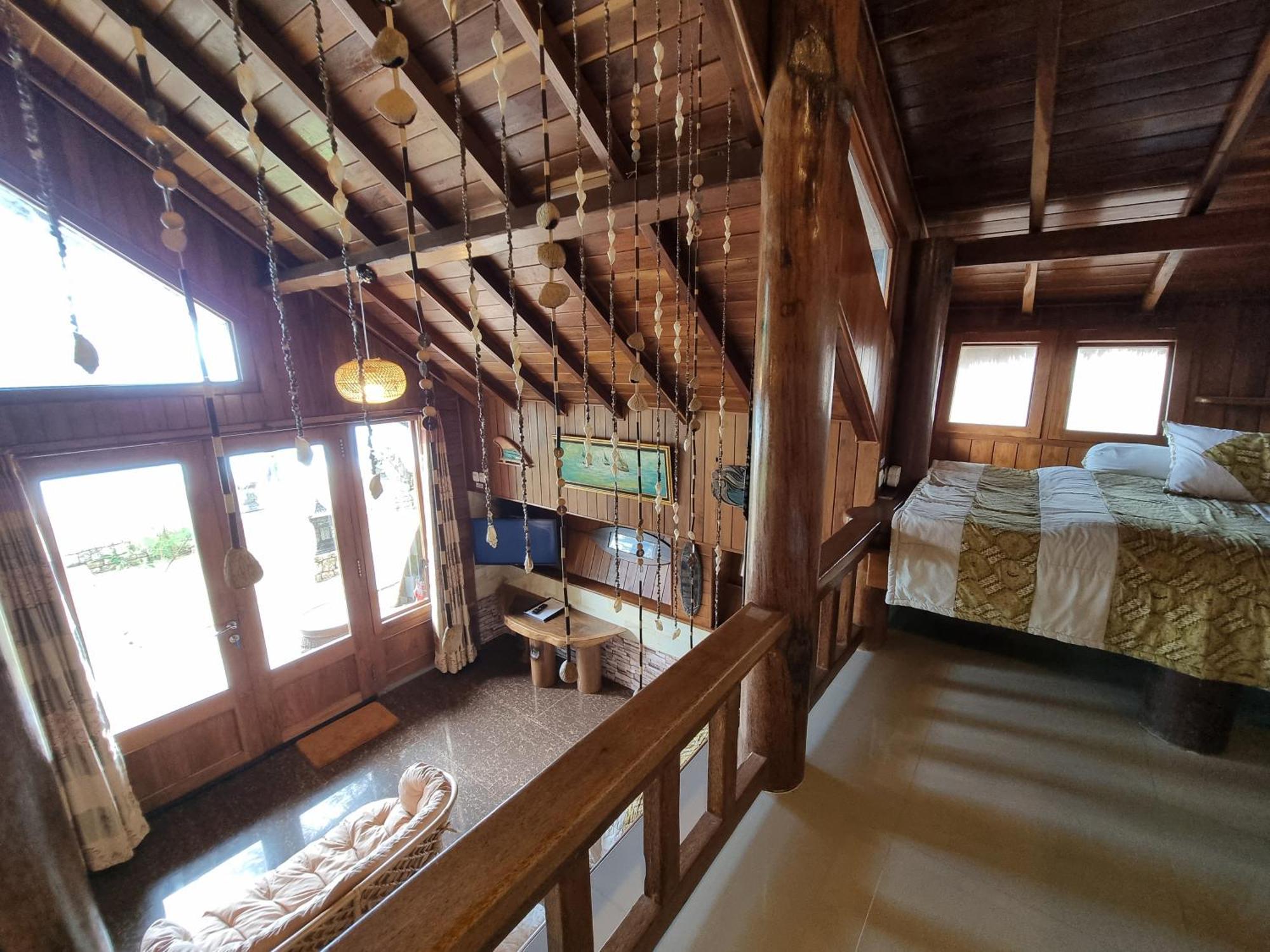 Istana Ombak Eco Resort Пачитан Екстериор снимка