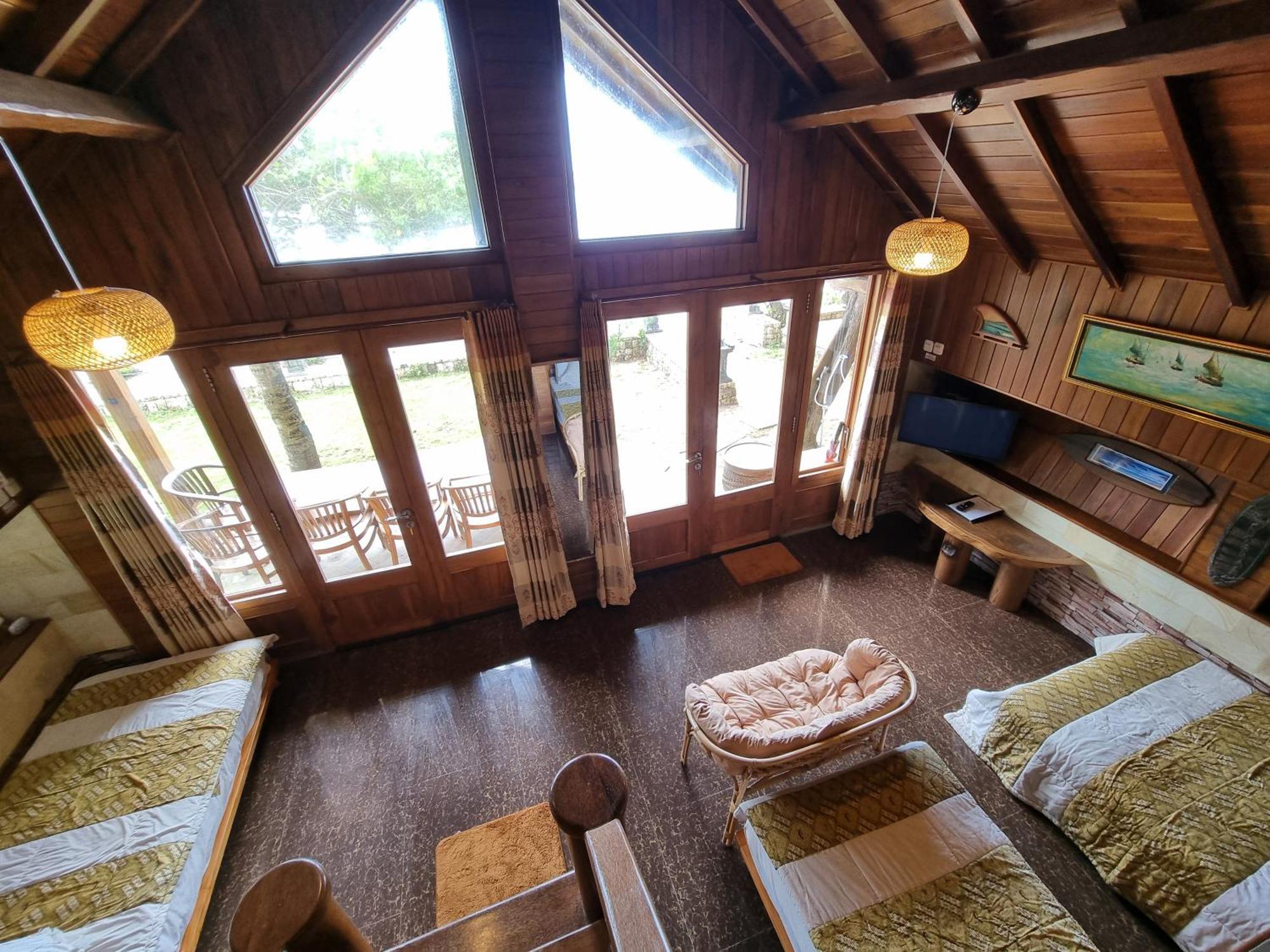 Istana Ombak Eco Resort Пачитан Екстериор снимка