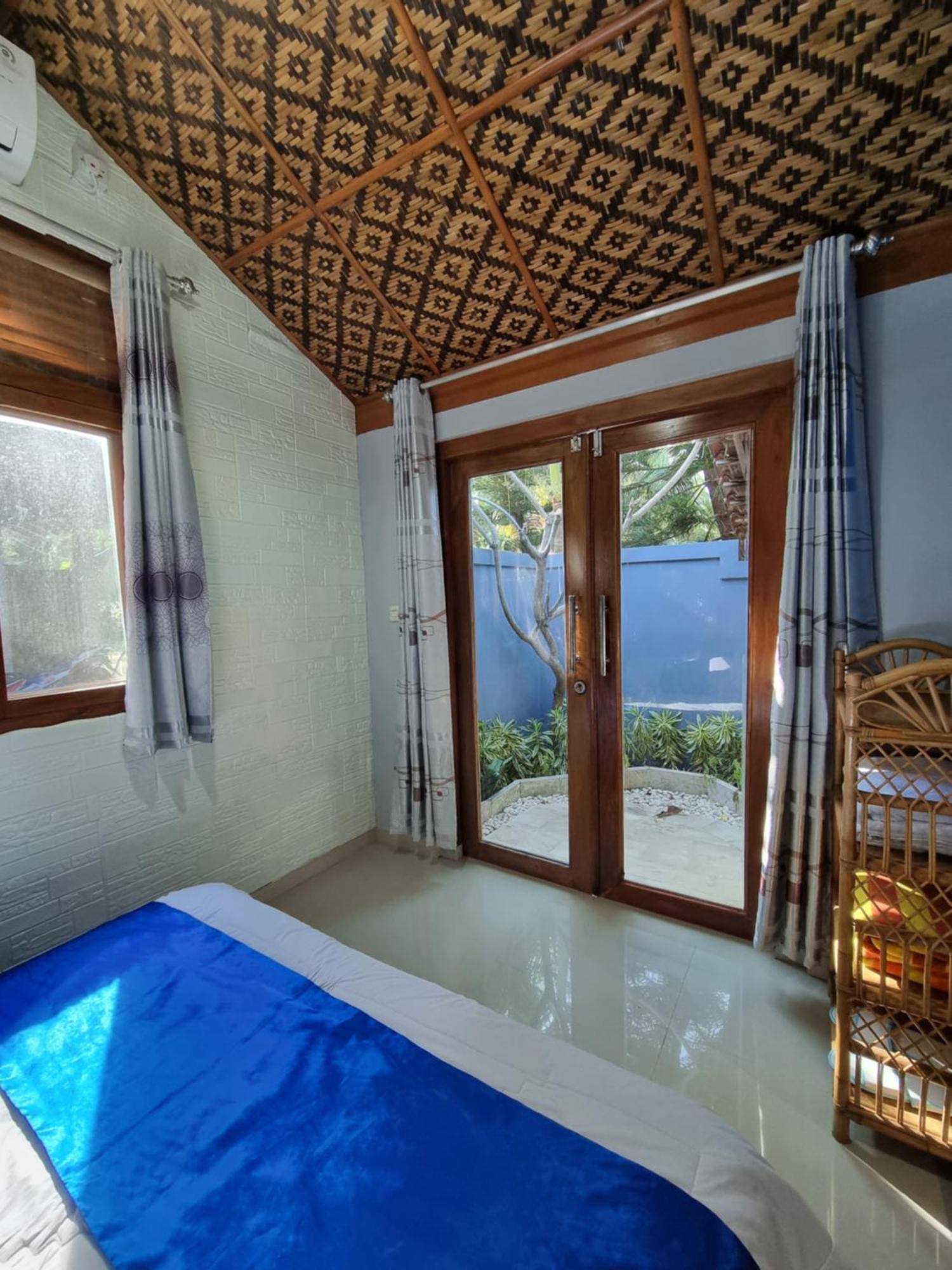 Istana Ombak Eco Resort Пачитан Екстериор снимка