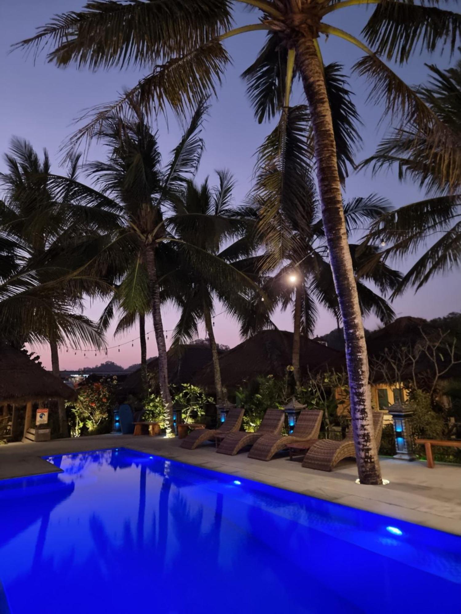 Istana Ombak Eco Resort Пачитан Екстериор снимка